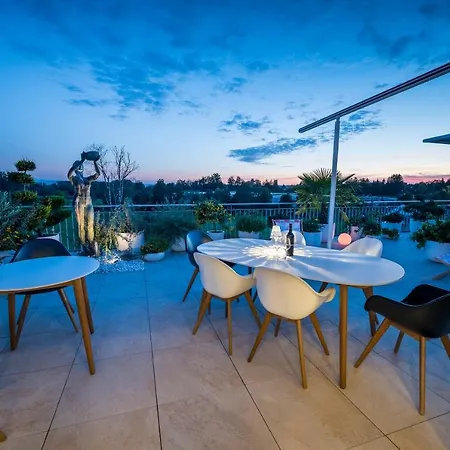 Sehr-fein * פרידריכסהאפן