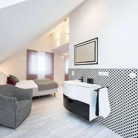 Bed and Breakfast Sehr-fein