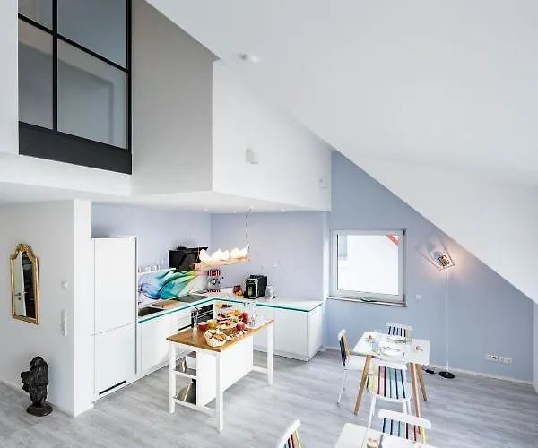 Sehr-fein * פרידריכסהאפן