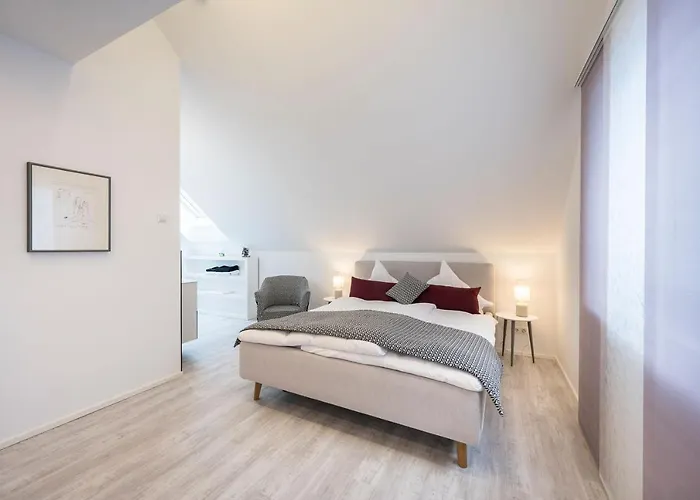 Sehr-fein * פרידריכסהאפן