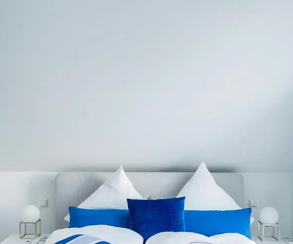 Sehr-fein פרידריכסהאפן